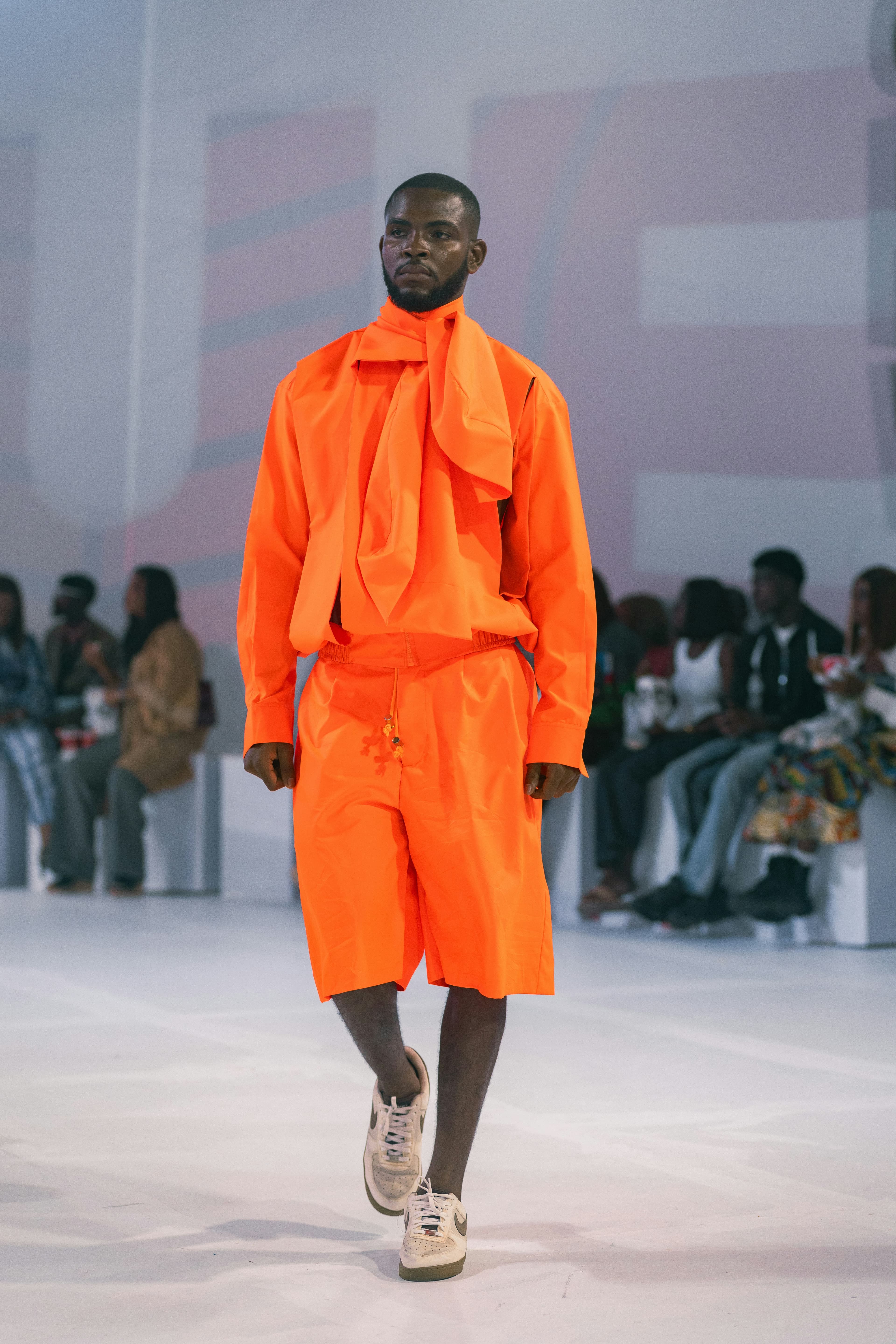 Avant-Garde Asymmetric Top